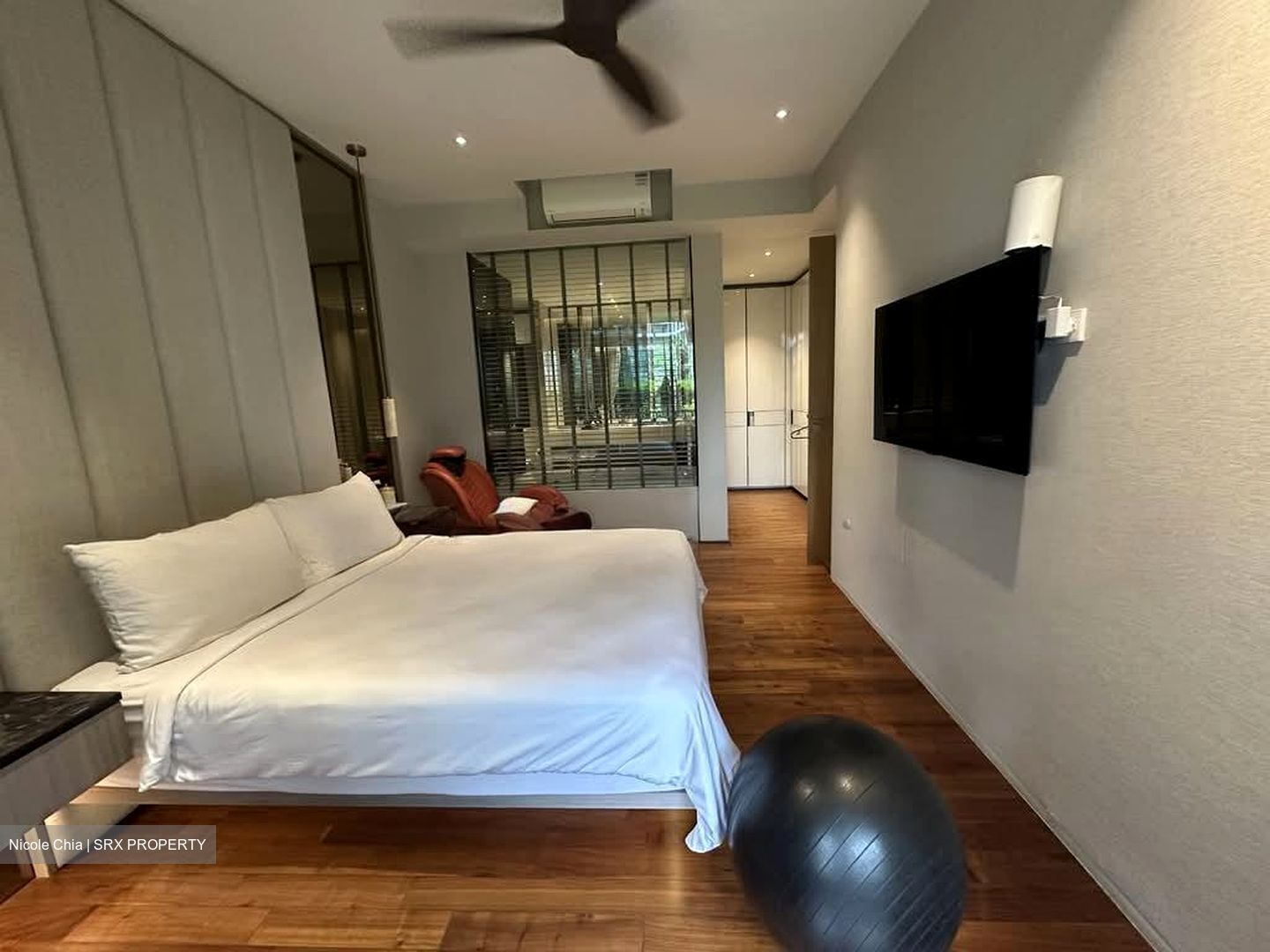 Amber Park (D15), Condominium #557719151